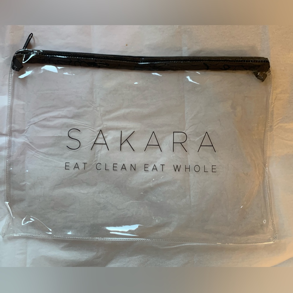 Sakara Life Pouch